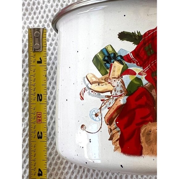 VTG Hallmark Santa Claus Enamel Mugs Set of 2 WHT RED GRN Festive Jolly Holiday - Picture 7 of 9